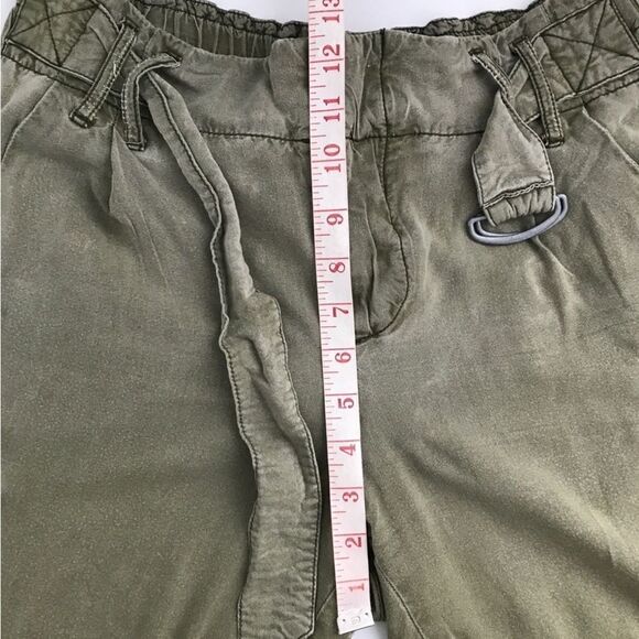 Free People Green Crop Belt Cargo Pants Size 2 Boho Excellent Condition No Flaws - Picture 7 of 11